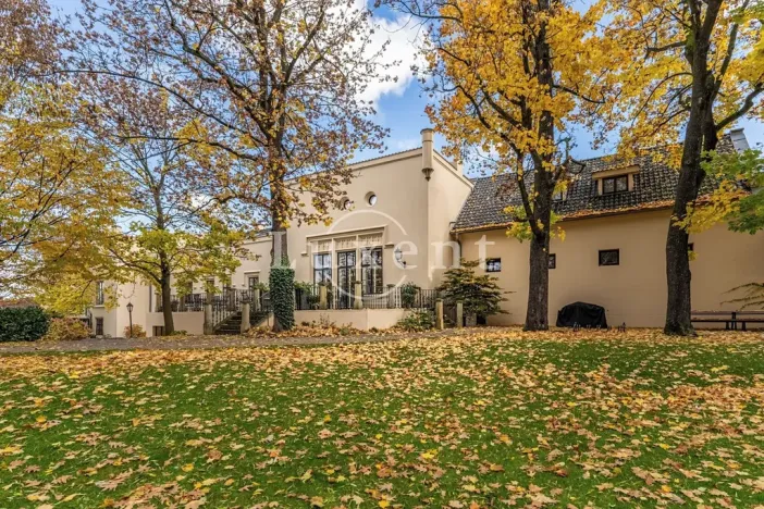 Prodej domu, Trnová, 1585 m2