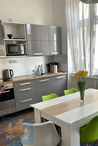 Pronájem bytu 3+kk, Praha - Karlín, Křižíkova, 74 m2