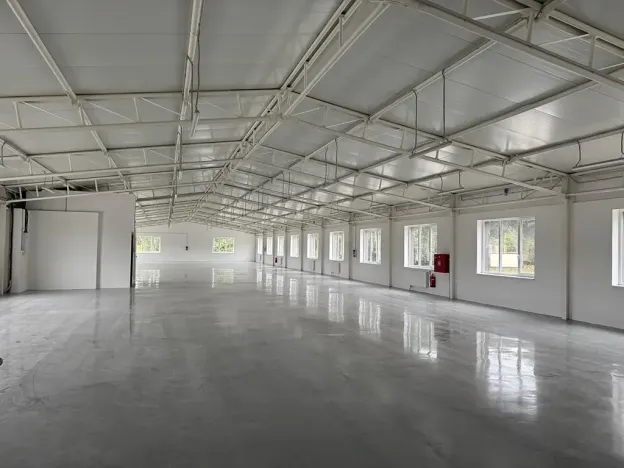 Pronájem skladu, Ostrov, 130 m2