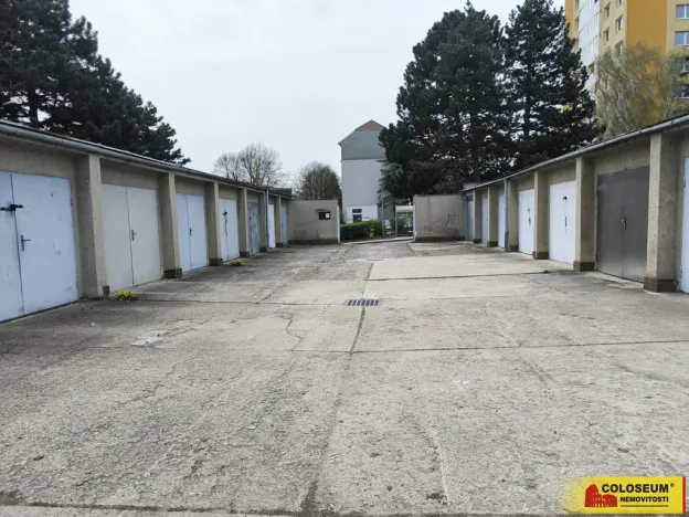 Prodej garáže, Brno - Řečkovice, 21 m2