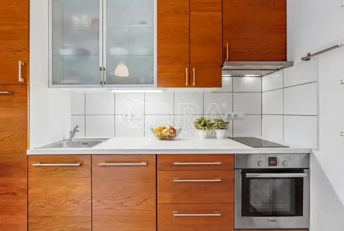 Prodej bytu 2+kk, Praha - Uhříněves, Ingrišova, 37 m2