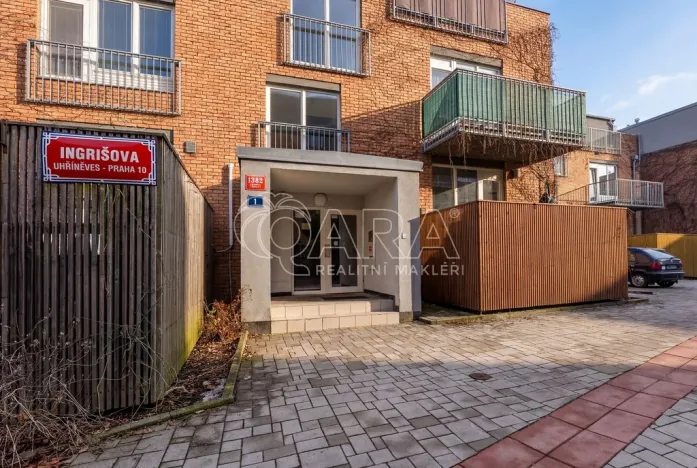 Prodej bytu 2+kk, Praha - Uhříněves, Ingrišova, 37 m2