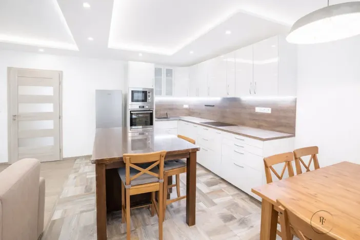 Pronájem bytu 3+kk, Praha - Krč, Tavolníková, 85 m2