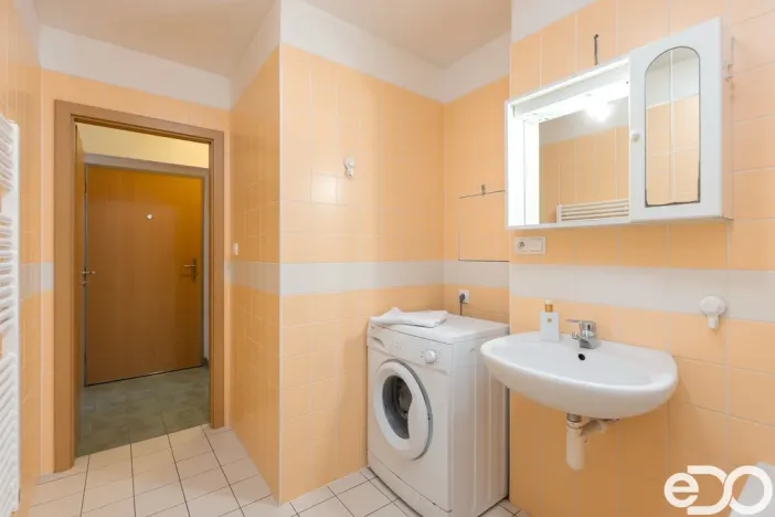 Prodej bytu 2+kk, Praha, Za zámečkem, 50 m2