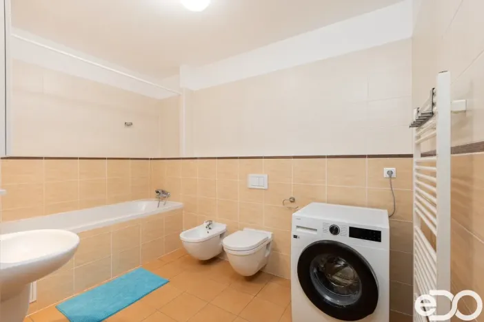 Prodej bytu 3+kk, Praha, Břežánecká, 84 m2