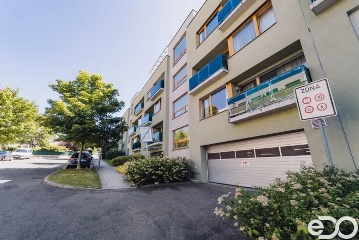 Prodej bytu 3+kk, Praha, Břežánecká, 84 m2