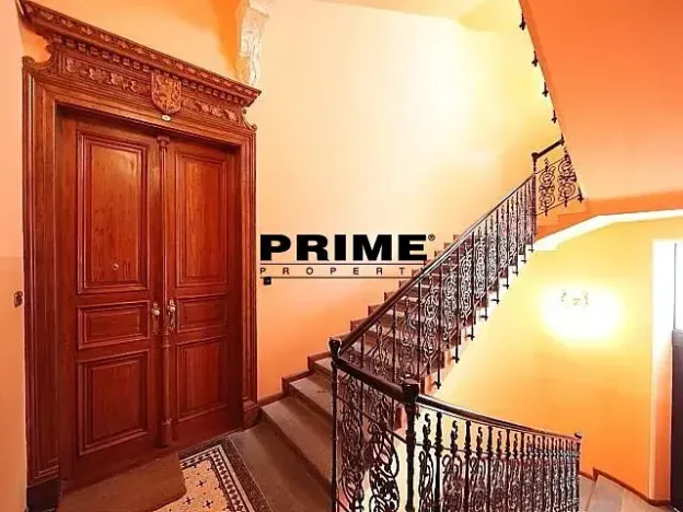 Pronájem bytu 4+1, Praha - Staré Město, Pařížská, 151 m2