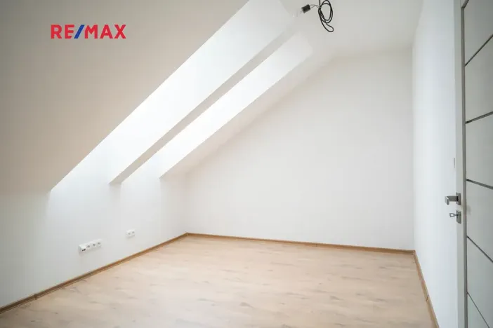 Prodej rodinného domu, Chlumec nad Cidlinou, 80 m2