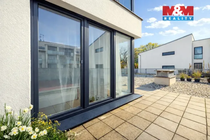 Prodej bytu 3+kk, Praha - Hrdlořezy, Mezilehlá, 70 m2