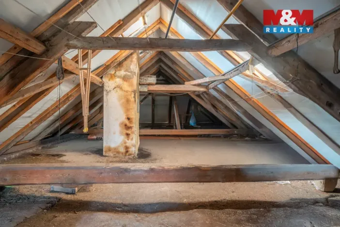 Prodej rodinného domu, Skály, 180 m2