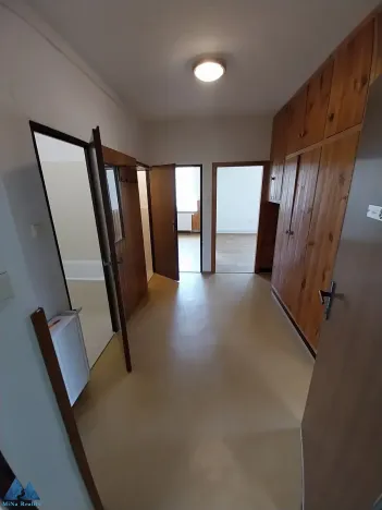 Pronájem bytu 3+1, Lánov, 69 m2