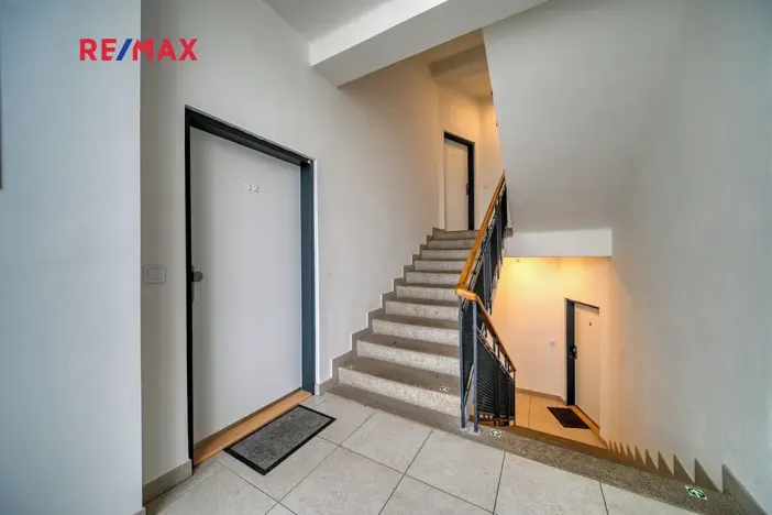 Pronájem bytu 2+kk, Kolín, Zengrova, 38 m2