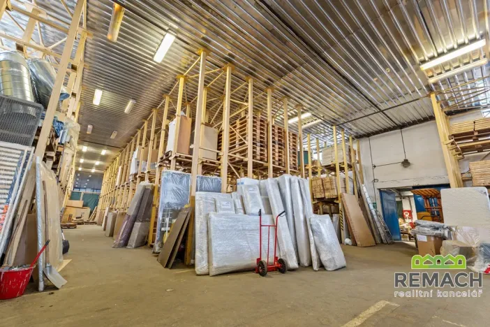 Prodej skladu, Uherské Hradiště, Tř. Maršála Malinovského, 2326 m2