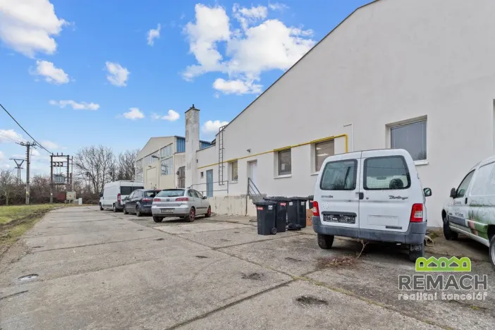 Prodej skladu, Uherské Hradiště, Tř. Maršála Malinovského, 2326 m2