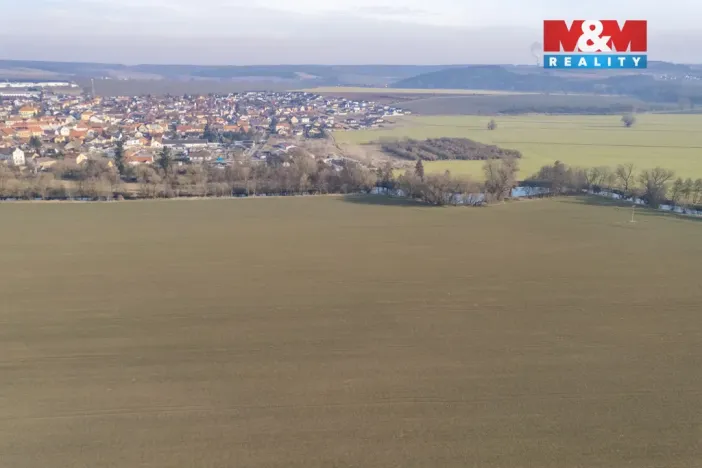 Prodej pole, Město Touškov, 9684 m2