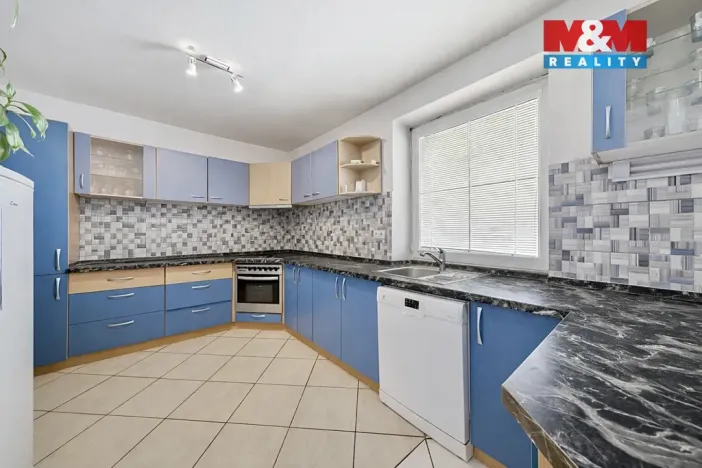 Prodej rodinného domu, Cerekvice nad Loučnou, 408 m2