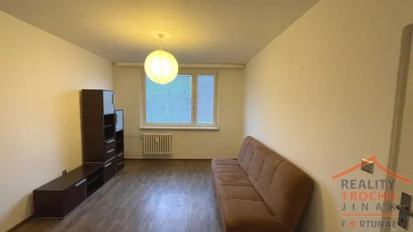 Pronájem bytu 1+1, Chrudim, Na Větrníku, 43 m2