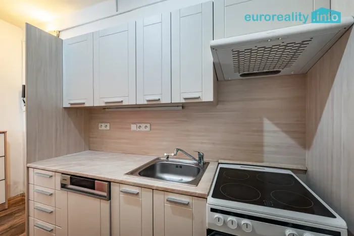 Prodej bytu 2+kk, Habartov, Čs. armády, 36 m2