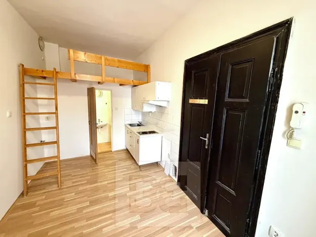 Prodej bytu 1+kk, Štětí, Krátká, 17 m2