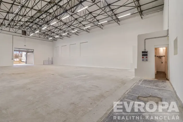 Prodej skladu, Havlíčkův Brod, Čechova, 819 m2