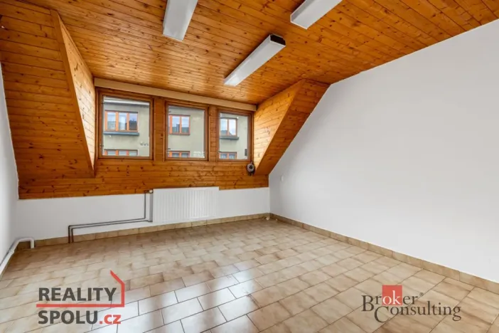 Pronájem obchodního prostoru, Třešť, Rooseweltova, 88 m2