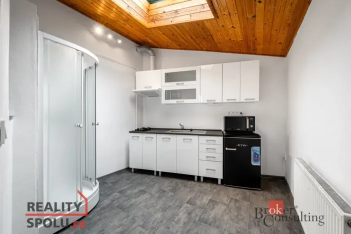 Pronájem obchodního prostoru, Třešť, Rooseweltova, 88 m2