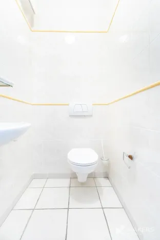 Pronájem bytu 1+kk, Praha - Strašnice, Vinohradská, 30 m2