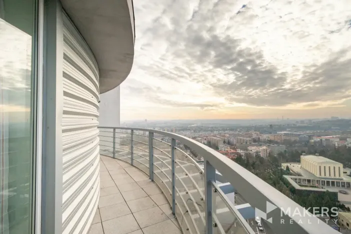 Pronájem bytu 1+kk, Praha - Strašnice, Vinohradská, 30 m2