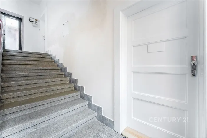 Pronájem bytu 2+kk, Praha, Biskupcova, 48 m2