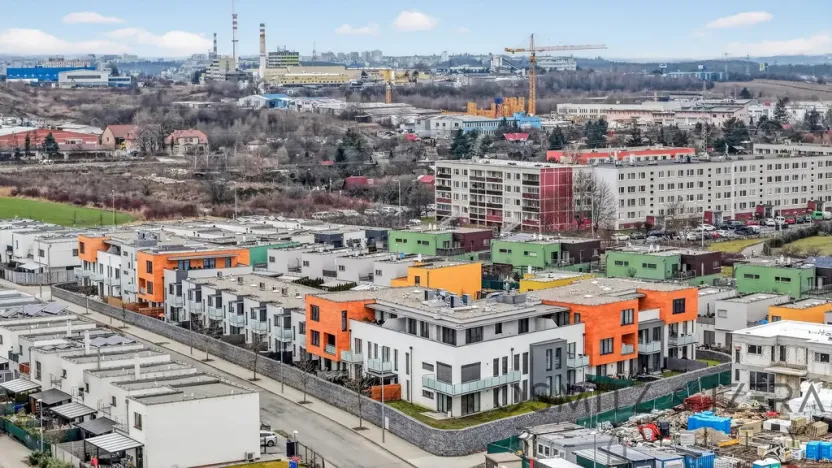 Prodej bytu 1+kk, Praha - Hostavice, Hrabovská, 45 m2