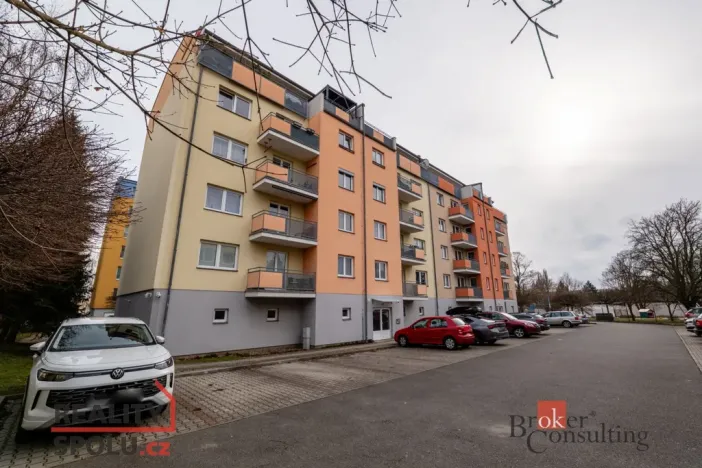 Prodej bytu 1+1, Plzeň - Skvrňany, Malesická, 43 m2