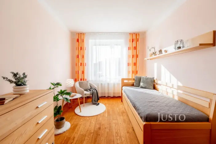 Prodej bytu 4+kk, Praha, Švejcarovo náměstí, 98 m2