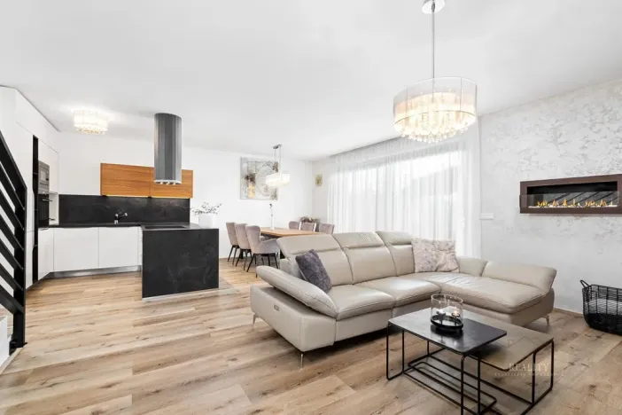 Prodej rodinného domu, Sibřina, Ke Kolodějům, 126 m2