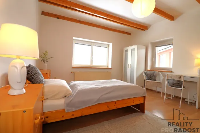 Pronájem bytu 1+kk, Brno, Pražská, 33 m2