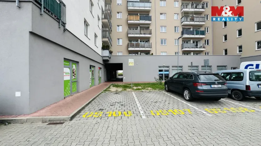 Prodej kanceláře, Klecany, V Honech, 179 m2