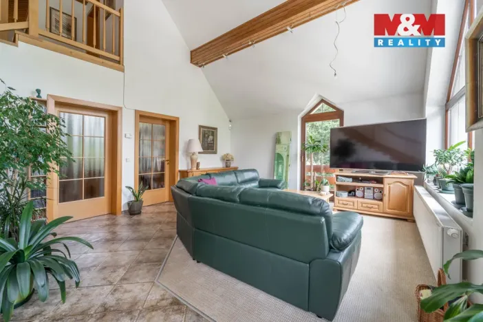 Prodej rodinného domu, Benecko, 224 m2