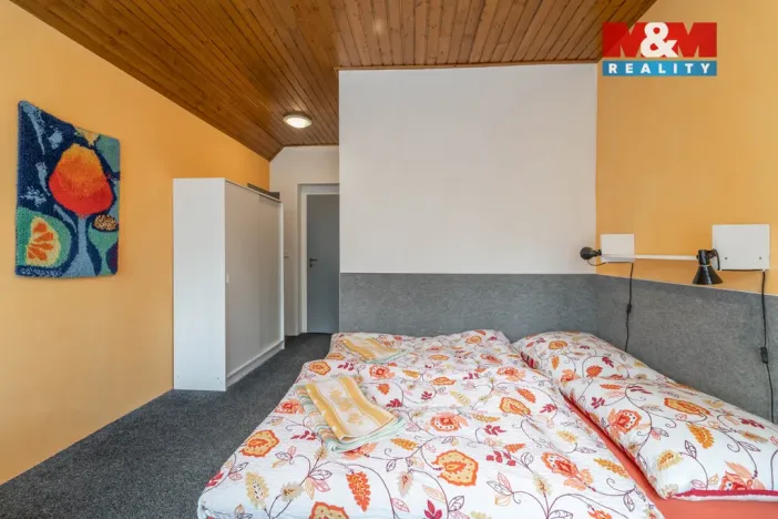 Prodej rodinného domu, Benecko, 224 m2