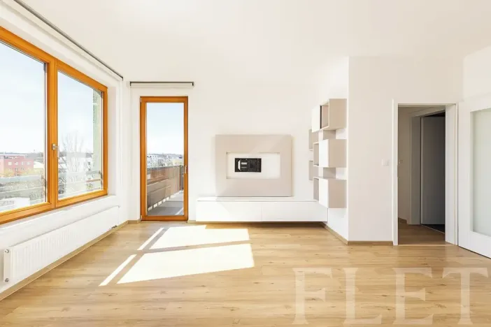 Pronájem bytu 3+kk, Praha - Hloubětín, Modrého, 91 m2