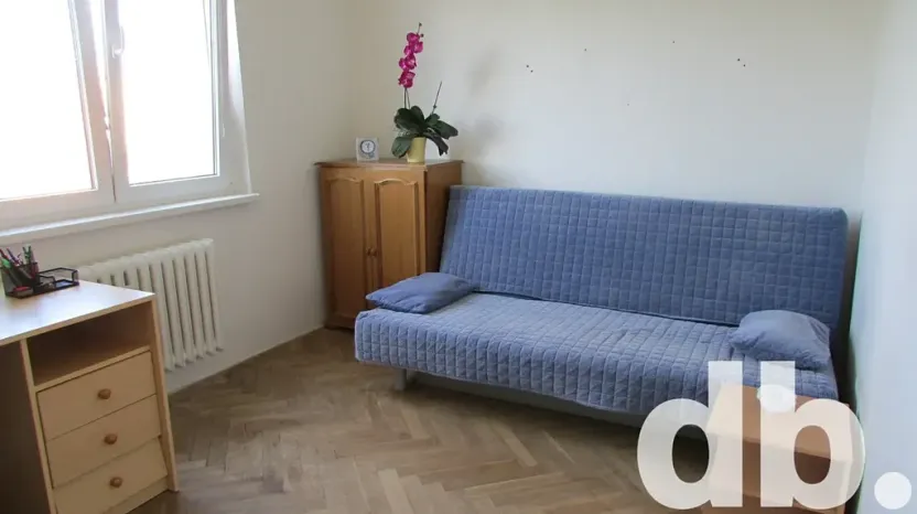 Pronájem bytu 2+1, Karlovy Vary, Krymská, 51 m2