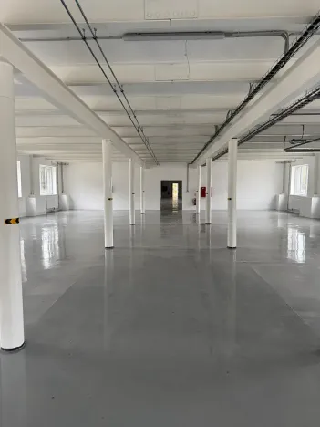 Pronájem skladu, Ostrov, 150 m2