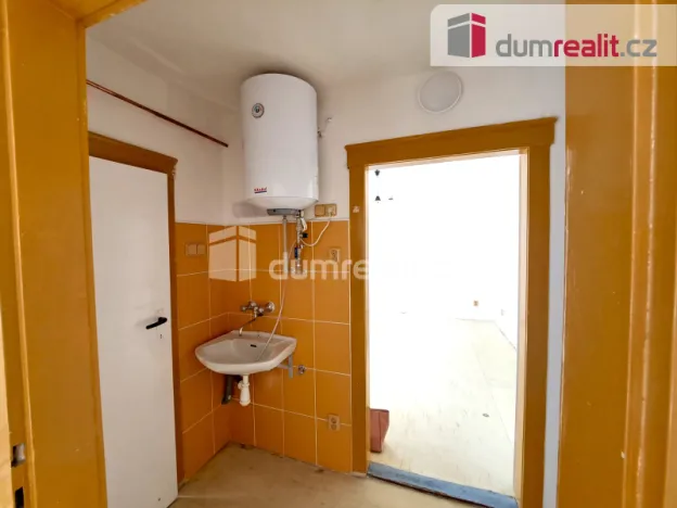 Pronájem bytu 1+1, Ústí nad Labem - Klíše, Za Válcovnou, 58 m2