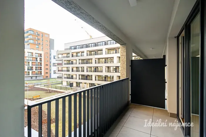 Pronájem bytu 2+kk, Praha, Poděbradská, 53 m2