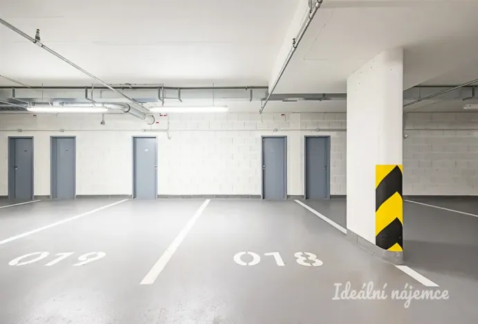 Pronájem bytu 2+kk, Praha, Poděbradská, 53 m2