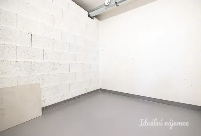 Pronájem bytu 2+kk, Praha, Poděbradská, 53 m2