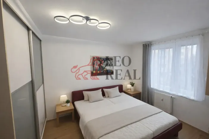 Pronájem bytu 2+kk, Praha - Záběhlice, Ginzova, 45 m2