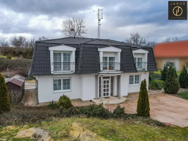 Prodej rodinného domu, Neprobylice, 202 m2