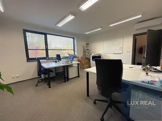 Pronájem kanceláře, Brno, Úlehlova, 110 m2