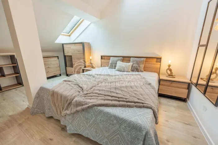 Prodej bytu 2+kk, Praha - Smíchov, Holubova, 48 m2