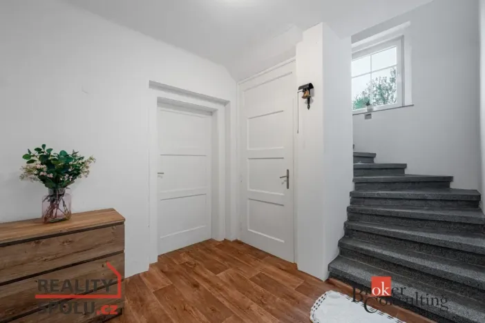 Prodej rodinného domu, Liberec - Liberec XXX-Vratislavice nad Nisou, Zvonková, 225 m2