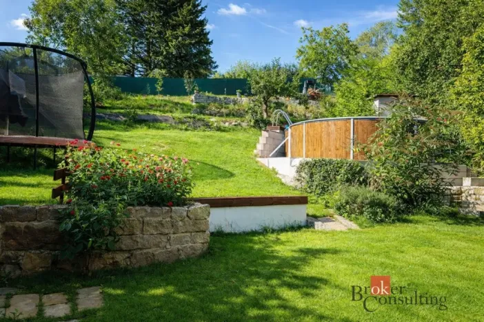 Prodej rodinného domu, Liberec - Liberec XXX-Vratislavice nad Nisou, Zvonková, 225 m2